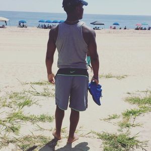 Meet your Posher, Devin